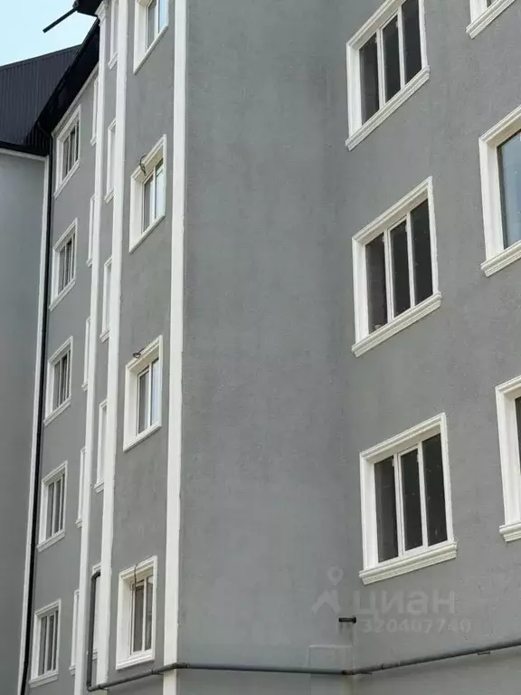 1-к кв. Кабардино-Балкария, Нальчик ул. Солнечная, 8к1 (40.0 м) - Фото 0