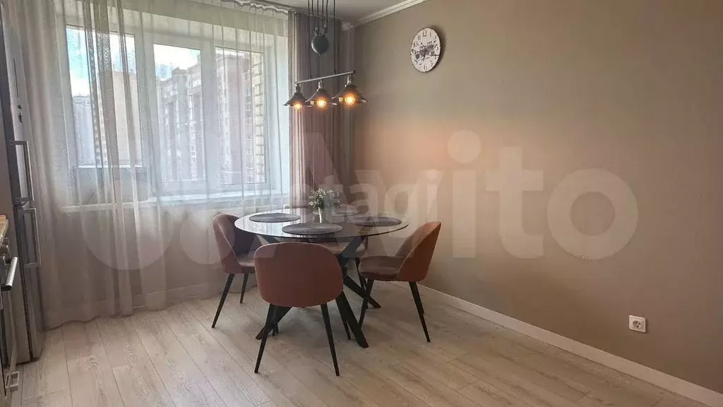 1-к. квартира, 42,4 м, 6/10 эт. - Фото 0