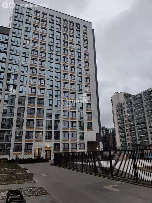 2-комнатная квартира: Санкт-Петербург, Кубинская улица, 82к3 (69.6 м) - Фото 1