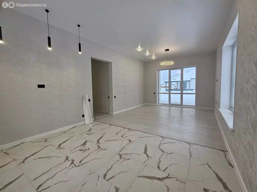 Дом в Свердловская область, Сысертский муниципальный округ, село ... - Фото 1