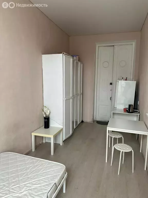 1к в 6-комнатной квартире (16 м) - Фото 1