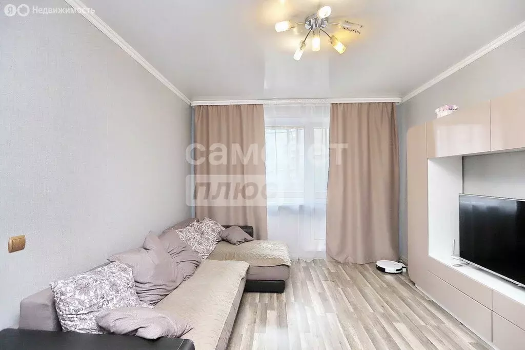 3-комнатная квартира: Липецк, улица А.П. Мистюкова, 14 (64.2 м) - Фото 1