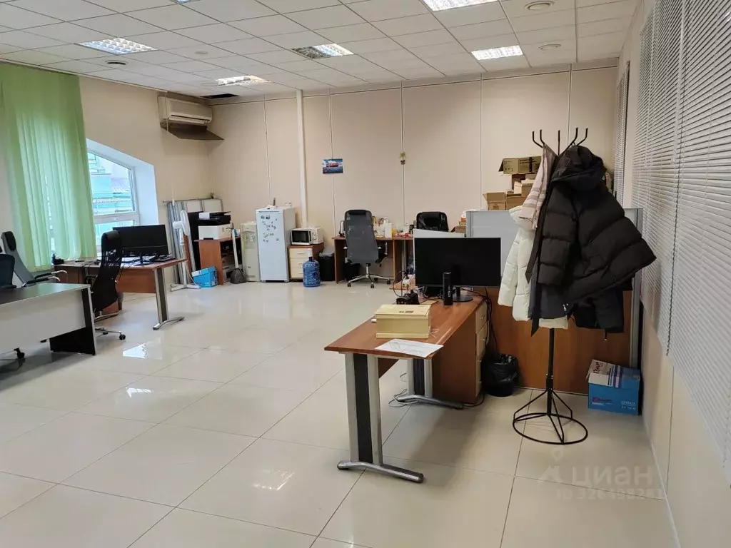 Помещение свободного назначения в Курская область, Курск ул. ... - Фото 1