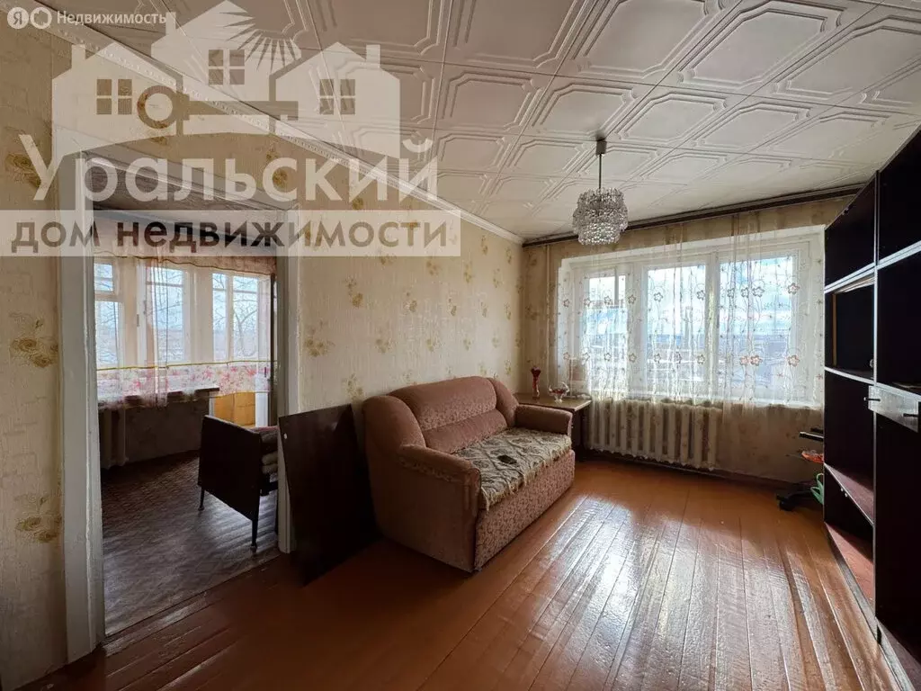 3-комнатная квартира: Алапаевск, улица Говырина, 6 (52.2 м) - Фото 1