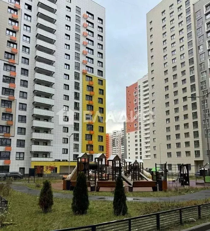 Продается 1-комнатная квартира - Фото 1