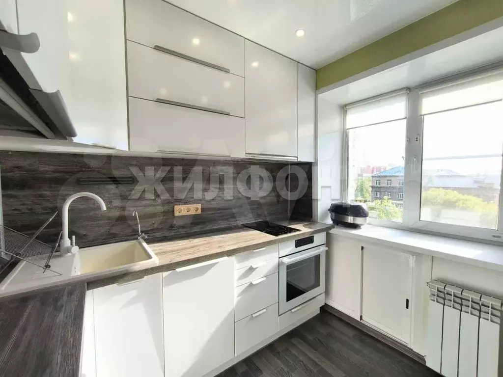 1-к. квартира, 30 м, 5/5 эт. - Фото 0