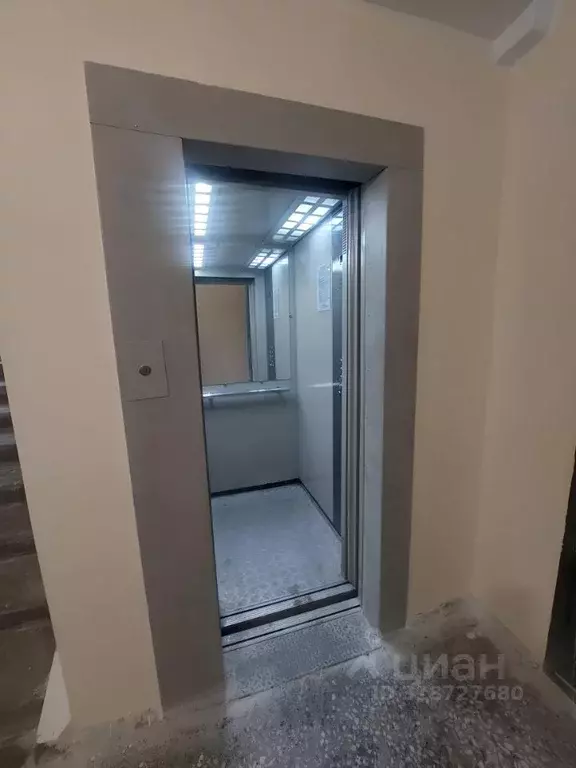 1-к кв. Красноярский край, Красноярск ул. Кочубея, 9 (28.4 м) - Фото 0