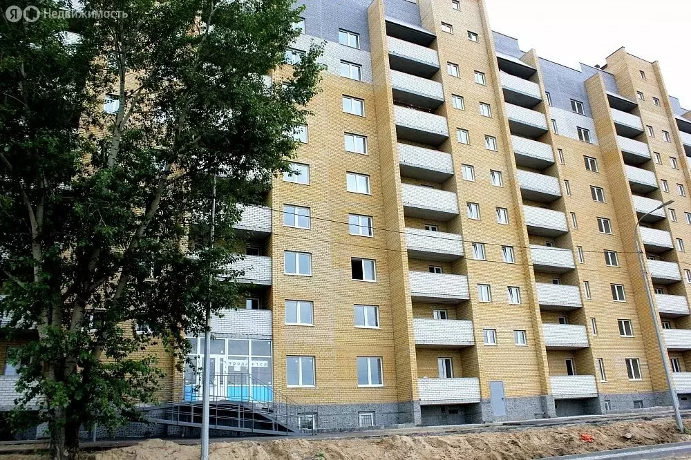 2-комнатная квартира: Тюмень, микрорайон Нефтяников, улица Пирогова, ... - Фото 1