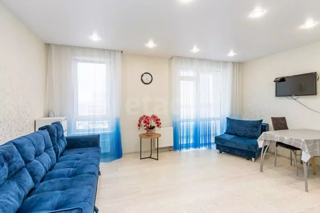 Студия Тюменская область, Тюмень ул. Андрея Бушуева, 2 (29.8 м) - Фото 1