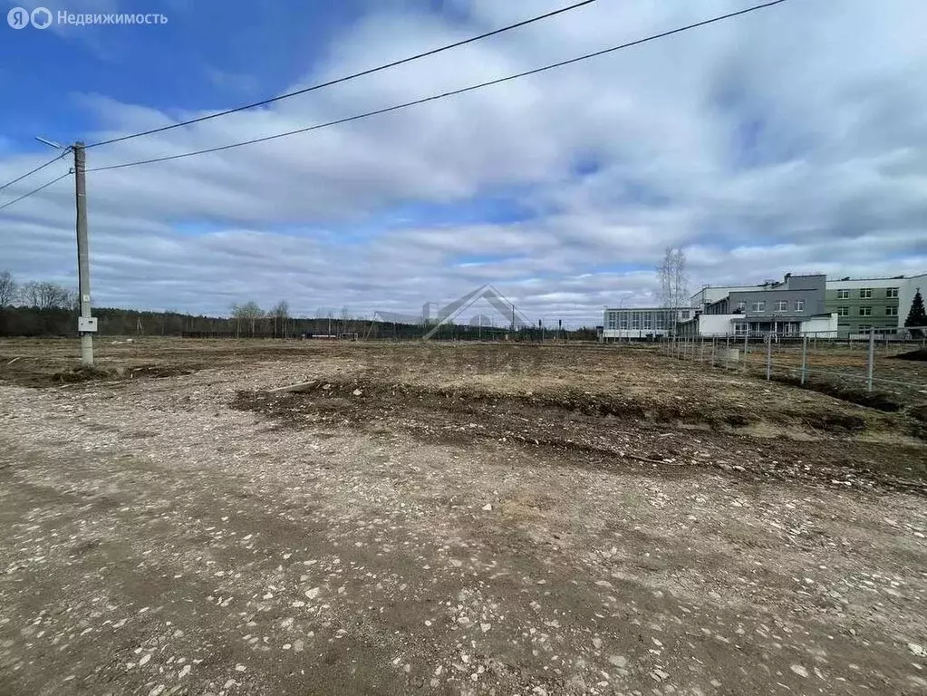 Участок в Малая Вишера, улица Липовая Аллея, 16 (9 м) - Фото 1