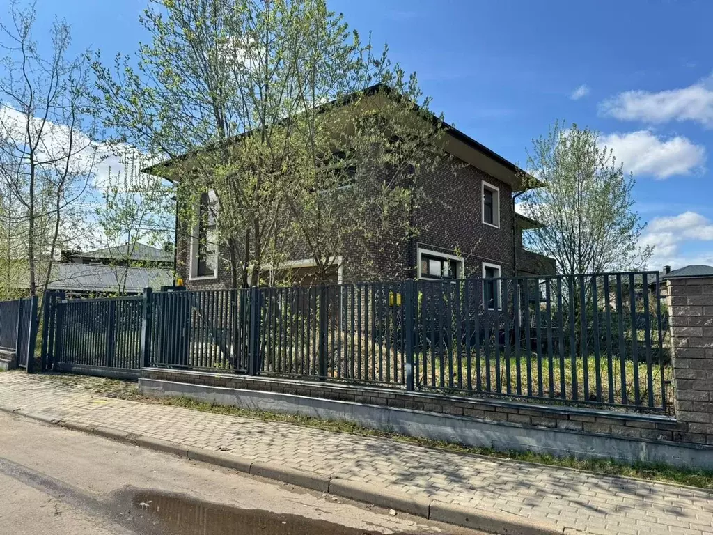 Коттедж в Московская область, Красногорск городской округ, Отрадное ... - Фото 1