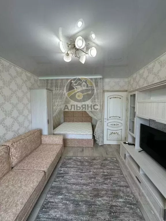 1-к кв. Ямало-Ненецкий АО, Новый Уренгой Мирный мкр, 1/8 (36.5 м) - Фото 2