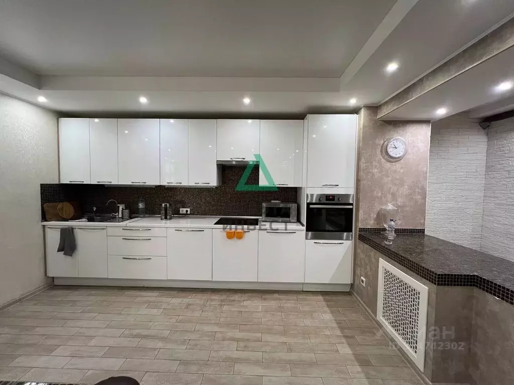 3-к кв. Башкортостан, Уфа ул. Софьи Перовской, 52 (103.3 м) - Фото 1