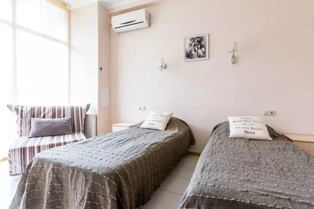 Комната Краснодарский край, Сочи Курортный просп., 75к1 - Фото 2