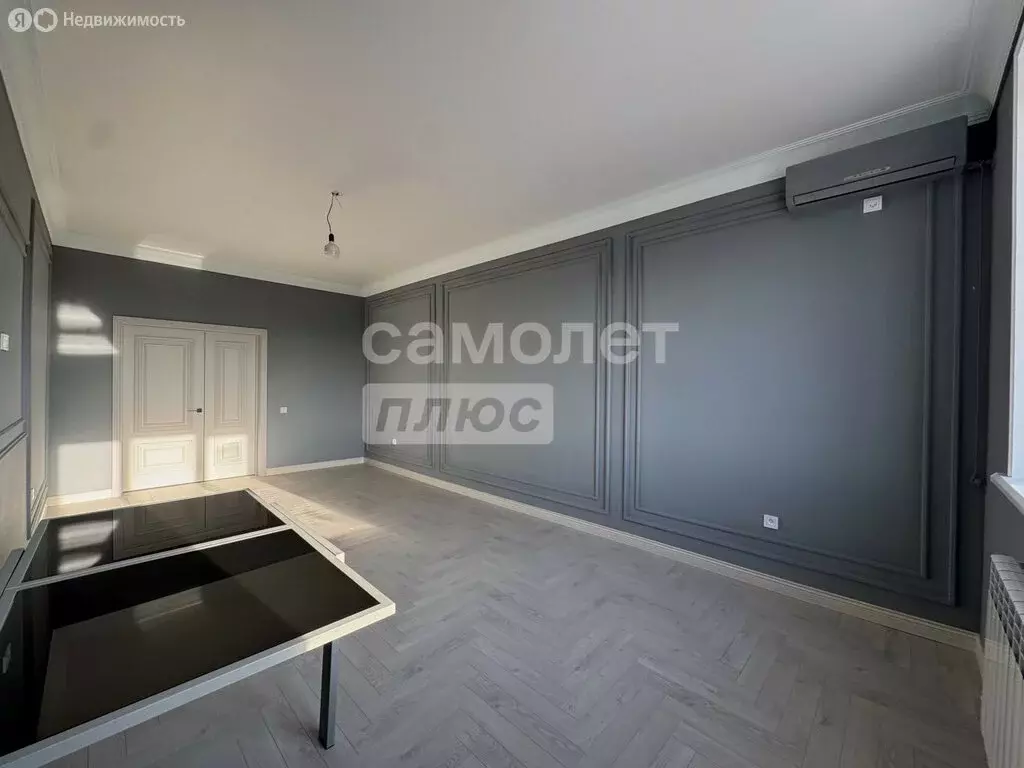 1-комнатная квартира: Махачкала, проспект Насрутдинова, 55к2 (65 м) - Фото 1