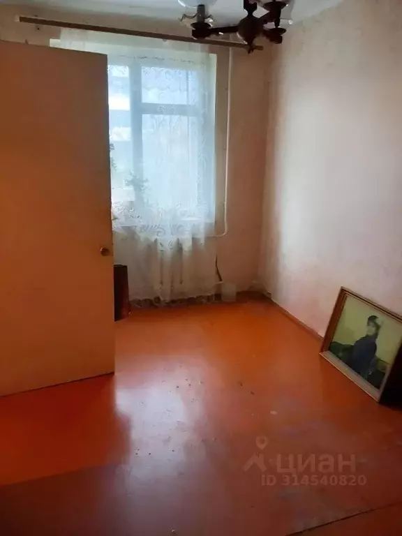 3-к кв. Орловская область, Орел Планерная ул., 49 (56.8 м) - Фото 0