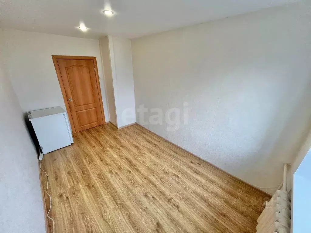 3-к кв. Удмуртия, Ижевск Тверская ул., 50 (59.9 м) - Фото 1