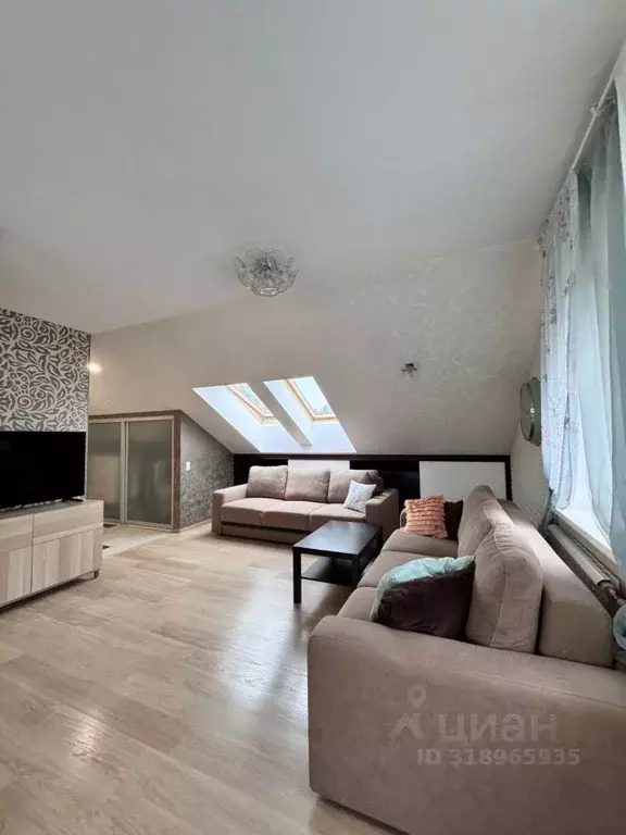 3-к кв. Кировская область, Киров ул. Свободы, 83 (87.5 м) - Фото 1