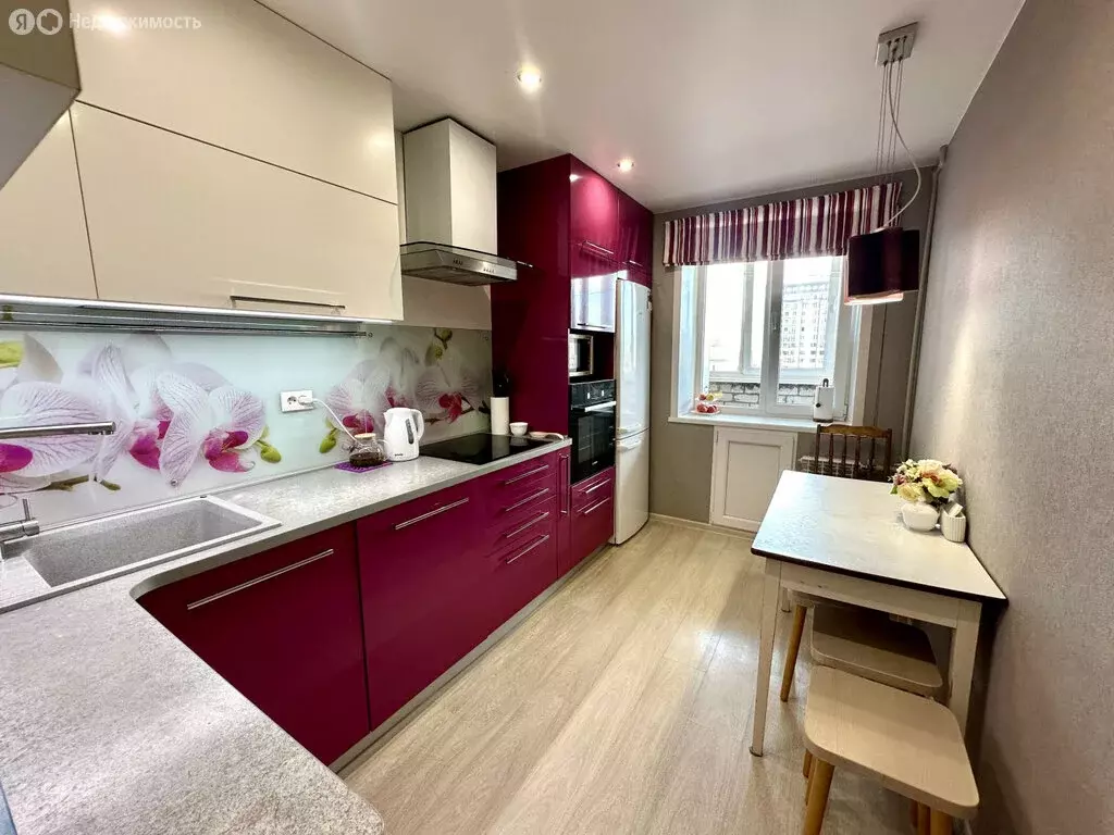 3-комнатная квартира: Киров, улица Чапаева, 7 (60 м) - Фото 1