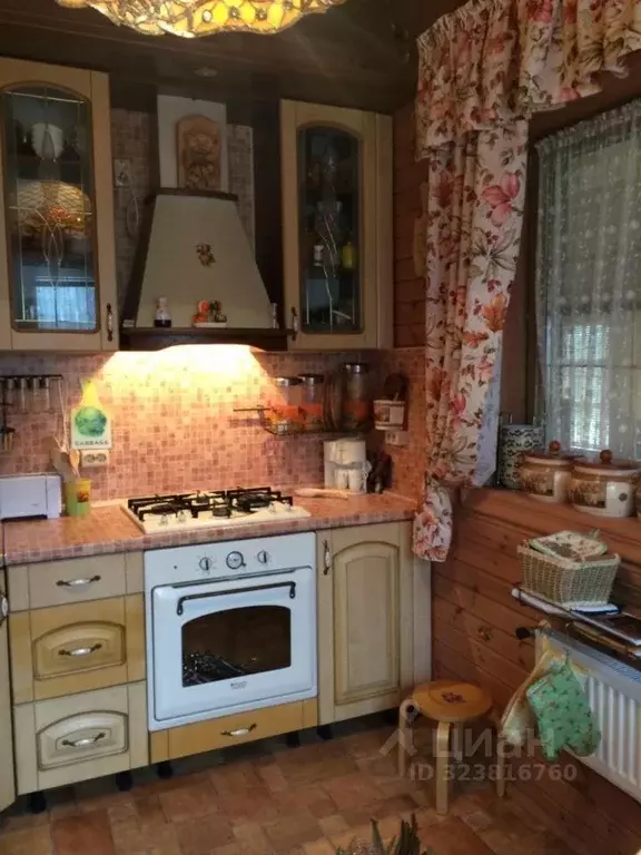 Дом в Тверская область, Пеновский муниципальный округ, д. Нечаевщина ... - Фото 1