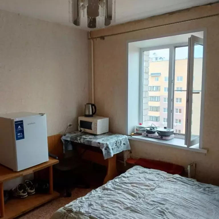 Комната Смоленская область, Смоленск ул. Багратиона, 65 (11.4 м) - Фото 1