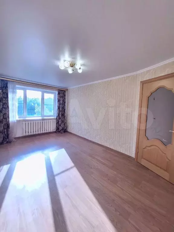 1-к. квартира, 33 м, 5/5 эт. - Фото 1