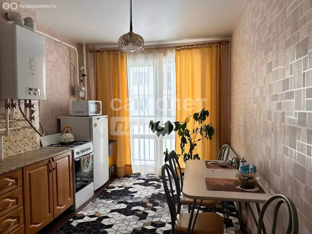 1-комнатная квартира: Омск, Верхнеднепровская улица, 275к2 (42.3 м) - Фото 2