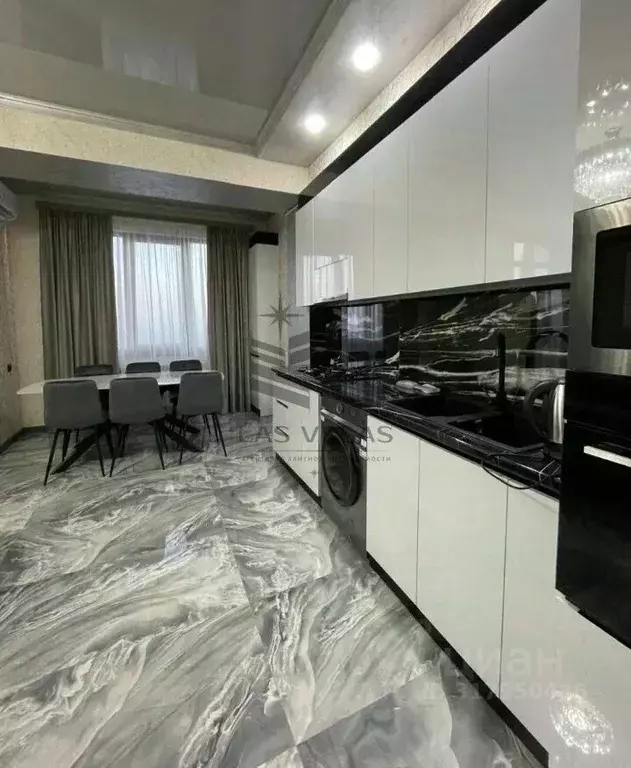 2-к кв. Татарстан, Казань ул. Короленко, 28Б (56.0 м) - Фото 0