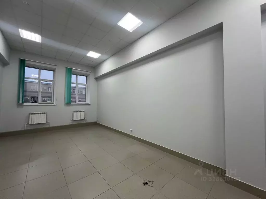 Офис в Татарстан, Казань ул. Мазита Гафури, 50к5 (75 м) - Фото 1