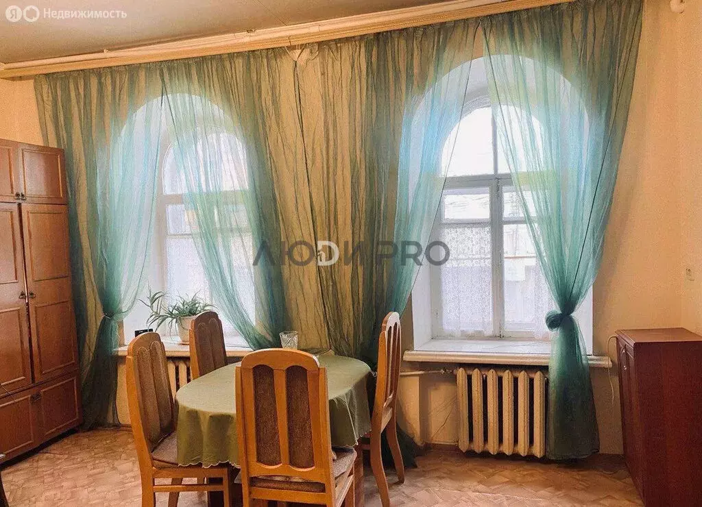 3-комнатная квартира: Саратов, Большая Казачья улица, 17 (42.9 м) - Фото 1