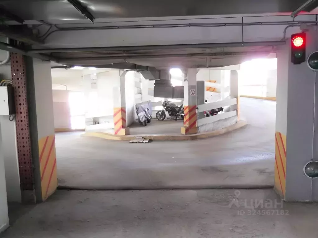 Гараж в Москва Полковая ул., 14к1 (2 м) - Фото 2