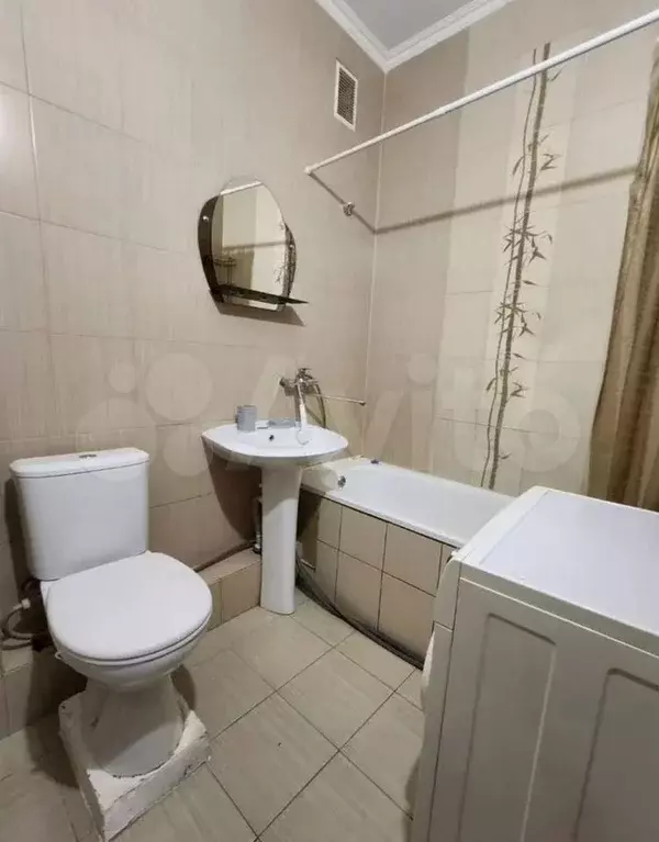 1-к. квартира, 38 м, 2/5 эт. - Фото 1