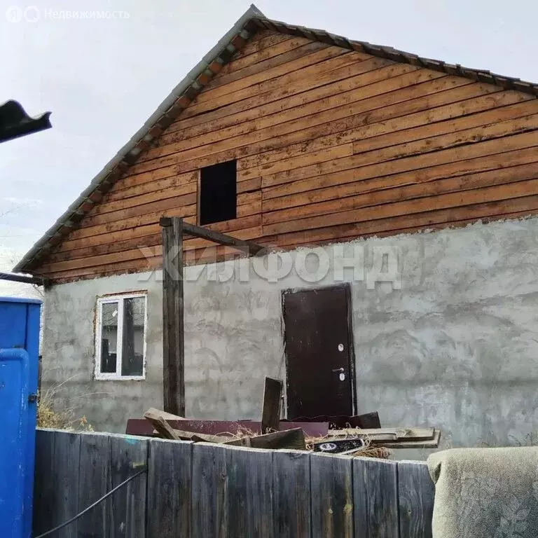 Дом в Кызыл, Эрзинская улица (74.8 м) - Фото 2