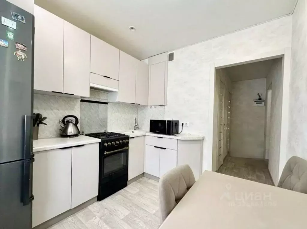 2-к кв. Курская область, Курск Орловская ул., 30 (46.3 м) - Фото 2