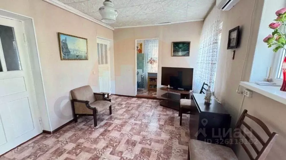 Дом в Крым, Сакский район, с. Фрунзе ул. Степная (61 м) - Фото 1