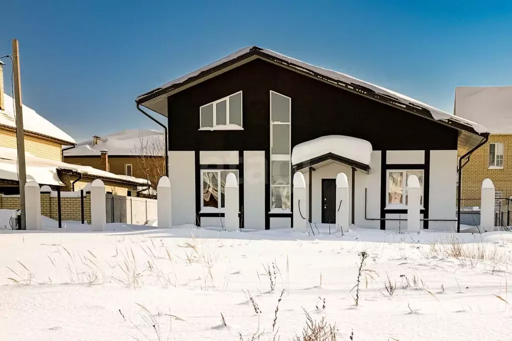 Дом в Ульяновская область, Ульяновск ул. Пражская, 21 (127 м) - Фото 1