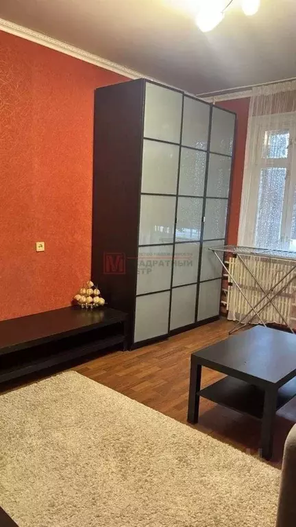 1-к кв. Белгородская область, Старый Оскол Королева мкр, 3 (39.0 м) - Фото 2