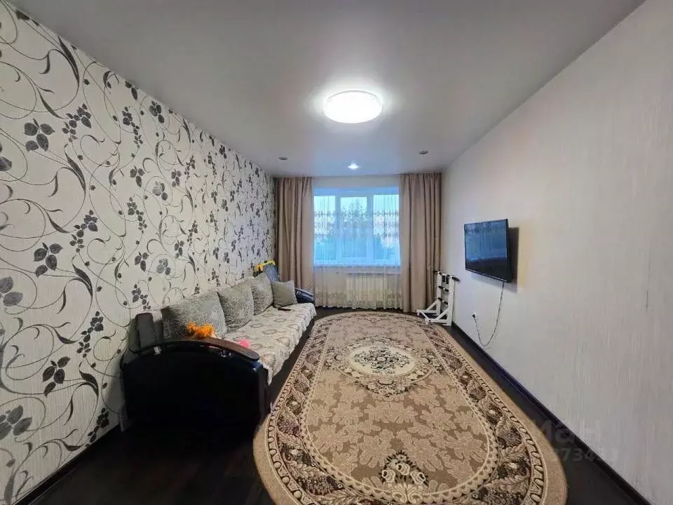 3-к кв. Марий Эл, Волжск ул. 107-й Бригады, 11 (65.8 м) - Фото 0