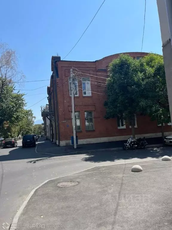 2-к кв. Северная Осетия, Владикавказ ул. Миллера, 33 (63.2 м) - Фото 1