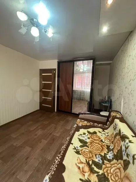 1-к. квартира, 30м, 5/5эт. - Фото 1