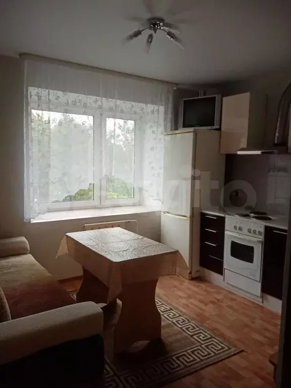 1-к. квартира, 40,5 м, 4/10 эт. - Фото 0