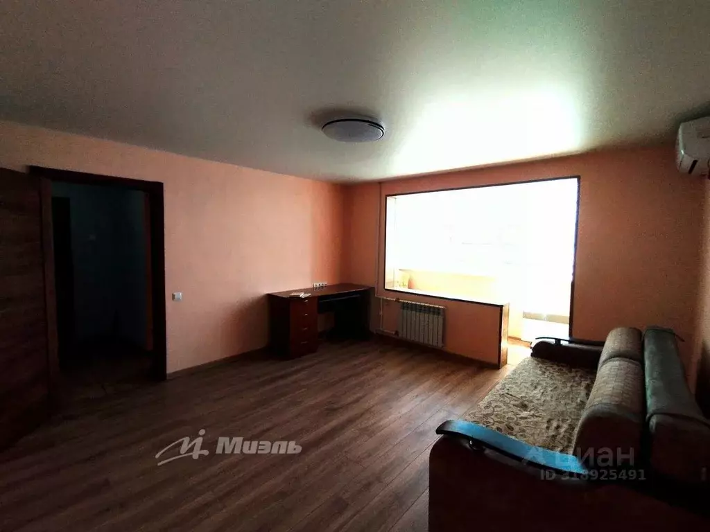 2-к кв. Севастополь ул. Колобова, 21 (56.0 м) - Фото 0