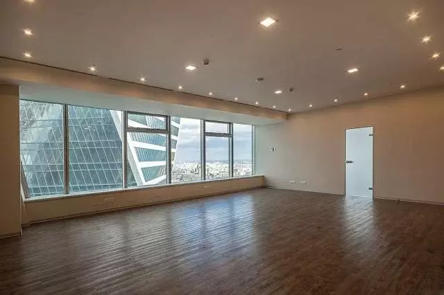 Продается 5-комнатная квартира - Фото 1