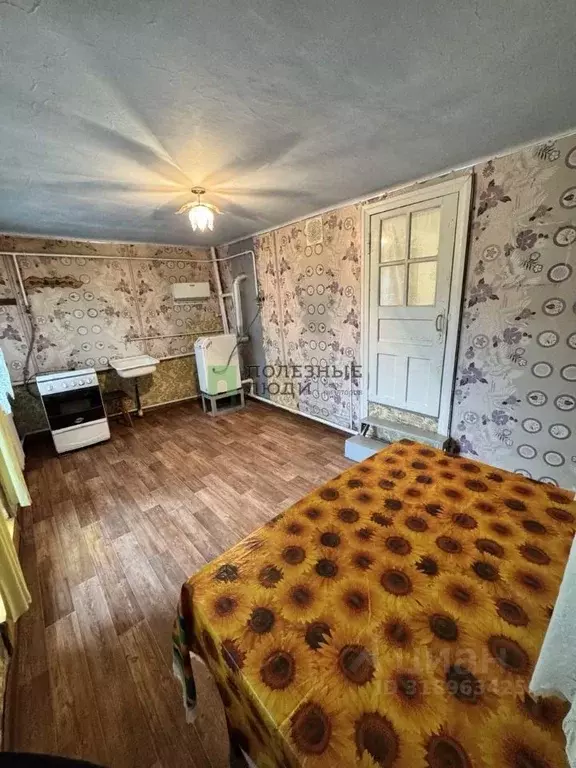 Дом в Краснодарский край, Новороссийск городской округ, с. Гайдук ул. ... - Фото 1