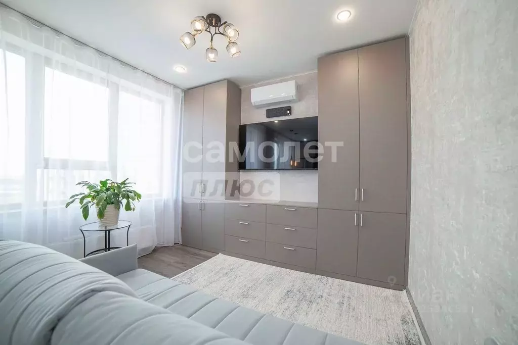 3-к кв. Свердловская область, Екатеринбург бул. Владимира Белоглазова, ... - Фото 2