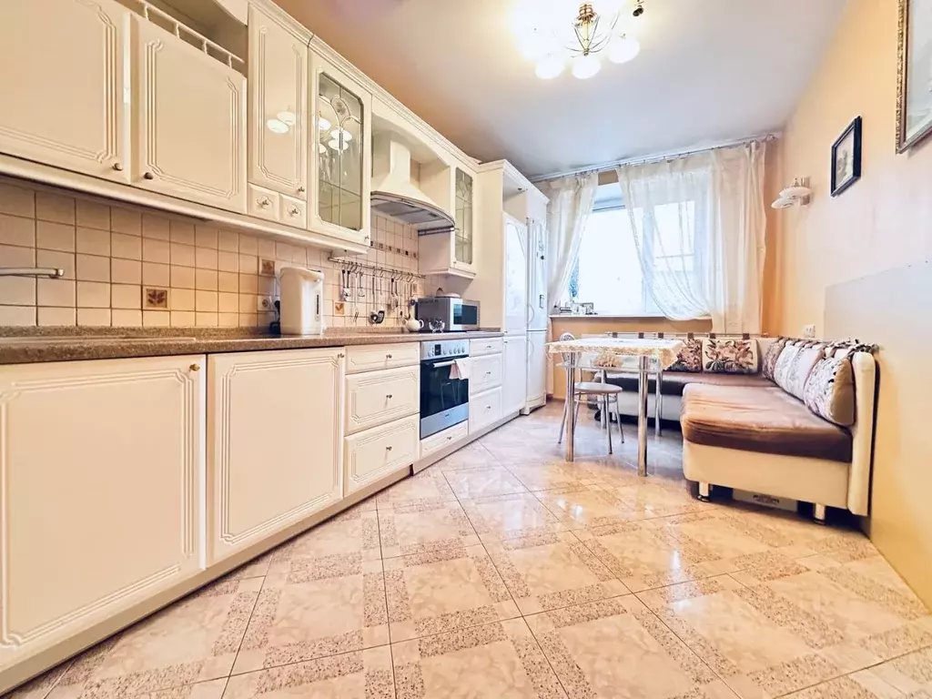 2-к кв. Московская область, Люберцы ул. Урицкого, 31 (58.4 м) - Фото 1