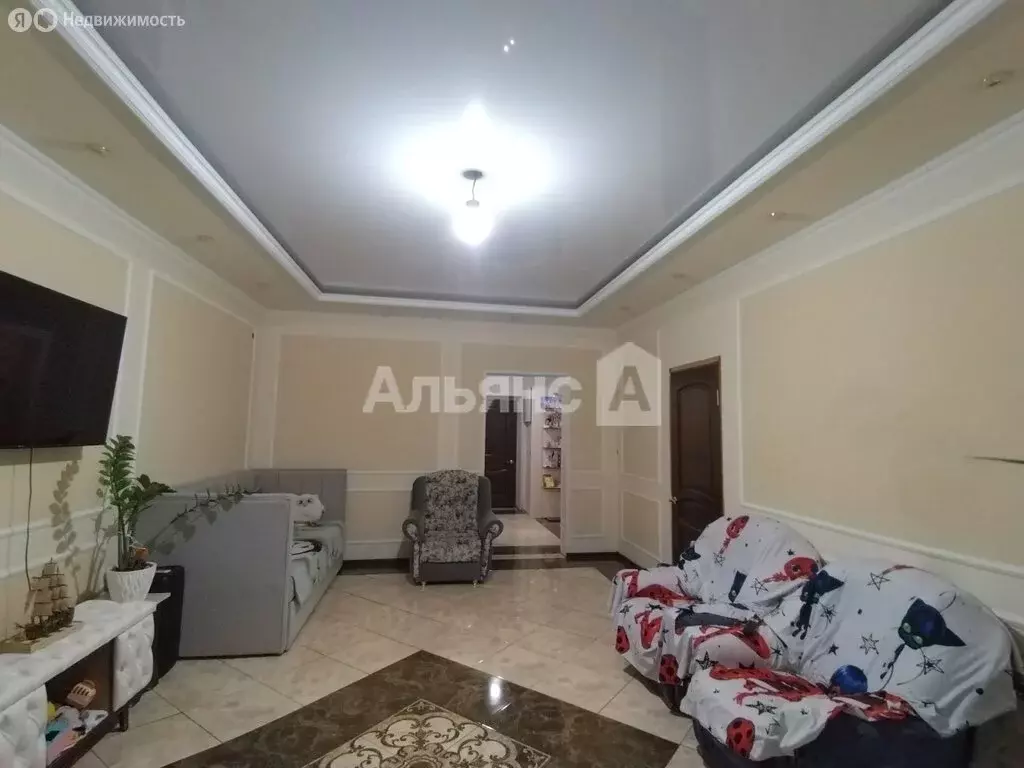 Дом в Шахты, улица Назаренко (74.9 м) - Фото 2