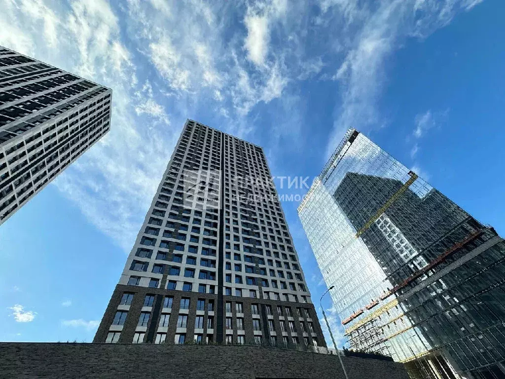 Продается 3-комнатная квартира - Фото 2