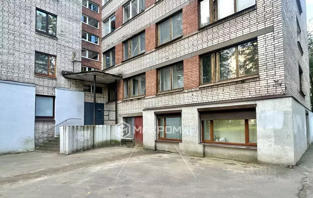 Торговая площадь в Санкт-Петербург 2-й Муринский просп., 39 (150 м) - Фото 1