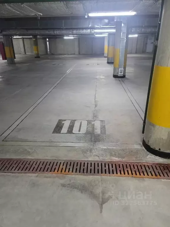 Гараж в Краснодарский край, Сочи ул. Кирпичная, 2к1 (16 м) - Фото 1